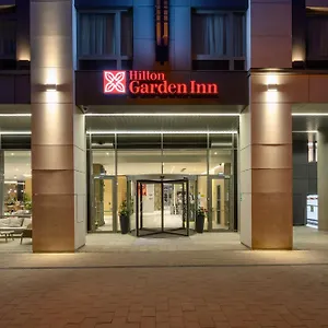 **** Hotel Hilton Garden Centre Hungría
